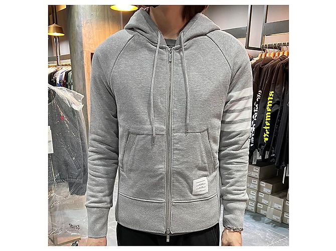 Thom Browne Giacca con cappuccio a righe diagonali classiche Marrone - vista 22