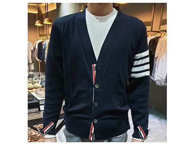 Thom Browne Cardigan in lana merino a righe diagonali blu navy - vista 12