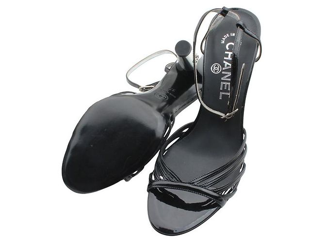 Chanel Schwarze Lackleder-Riemchensandale - Ansicht 3
