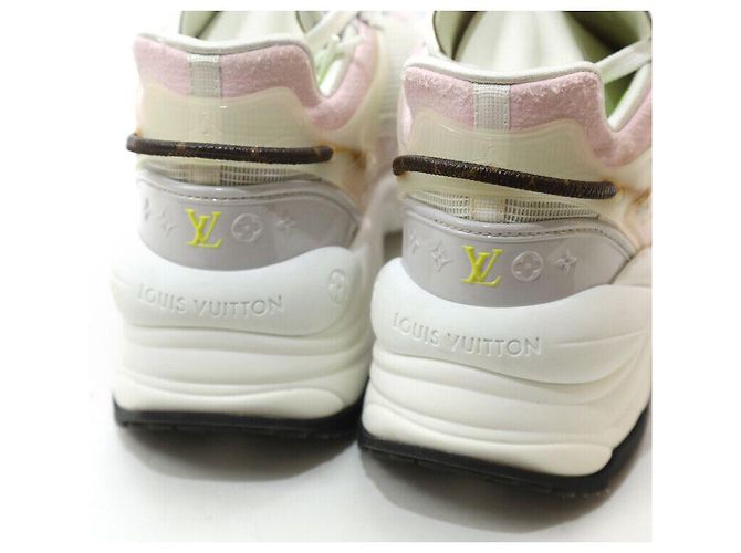 Louis Vuitton Sneakers Run Gray Marrone - vista 7