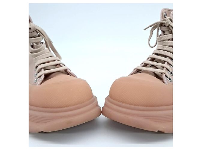 Tênis Alexander McQueen - vista 2