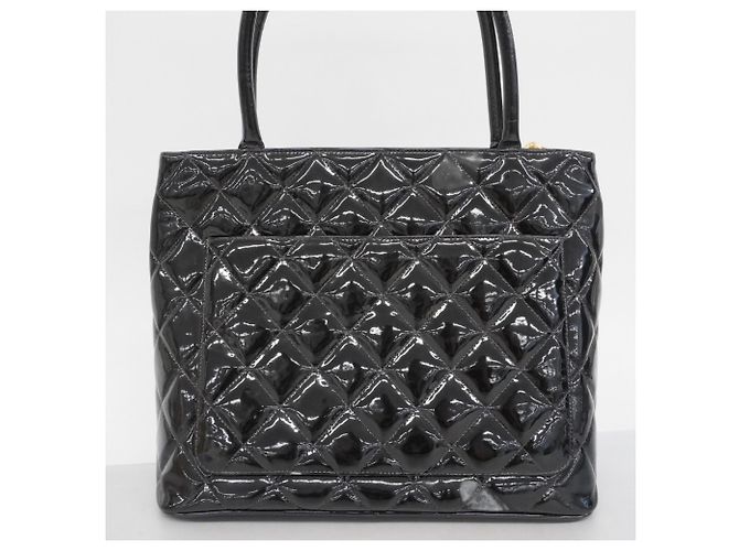 Timeless Borsa Tote Reissue di Chanel Nero - vista 19