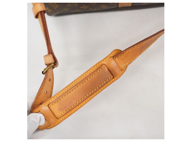 Borsa Boston Keepall Bandoulière 45 Monogramma Louis Vuitton Marrone - vista 11