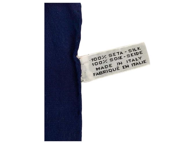 Foulard in seta Chanel Blue Classic Flap - vista 4