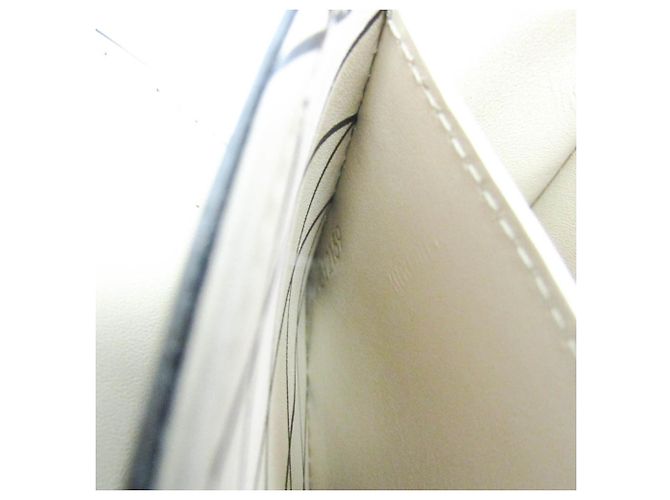 Borsa a Spalla Verticale Epi Trunk di Louis Vuitton Nero - vista 15