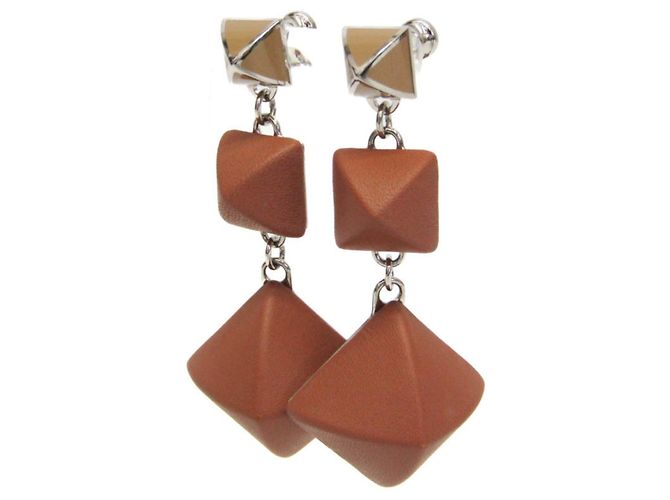 Orecchini in pelle e metallo Medor Gaine GM di Hermès Marrone - vista 3