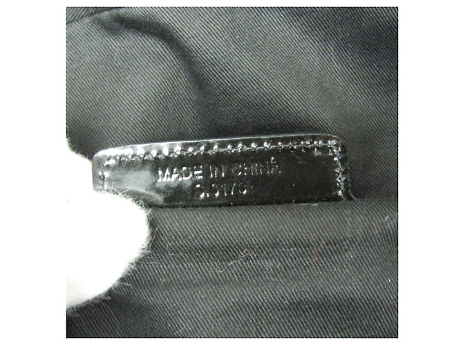 Givenchy Nightingale Nieten-Handtasche - Ansicht 20
