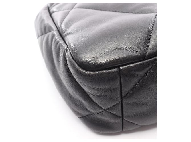 Borsa a spalla matelassé Chanel 19 Disneuf Nero - vista 8