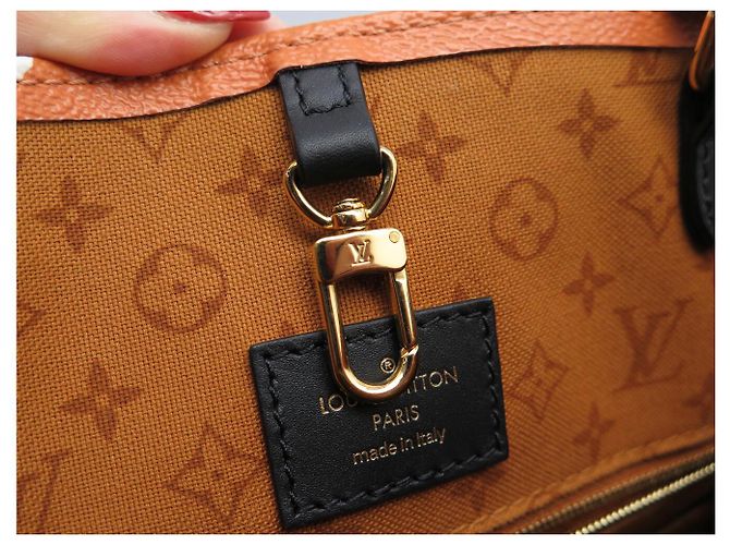 NUOVO BORSO A MANO LOUIS VUITTON ONTHEGO GM TOILE MONOGRAM CRAFTY M45359 Arancione - vista 11