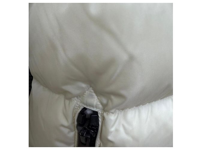 Moncler Chitalpa Down Puffer Jacket in White Polyamide Cream - view 4