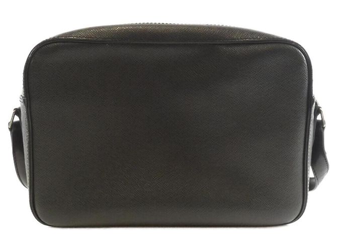 Borsa a Spalla Taiga Nile di Louis Vuitton Grigio - vista 2