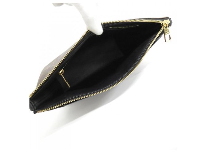Beauty Case Monogram Pallas di Louis Vuitton Marrone - vista 5