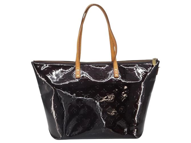 Borsa Louis Vuitton Bellevue Monogram Vernis GM Bordò - vista 2