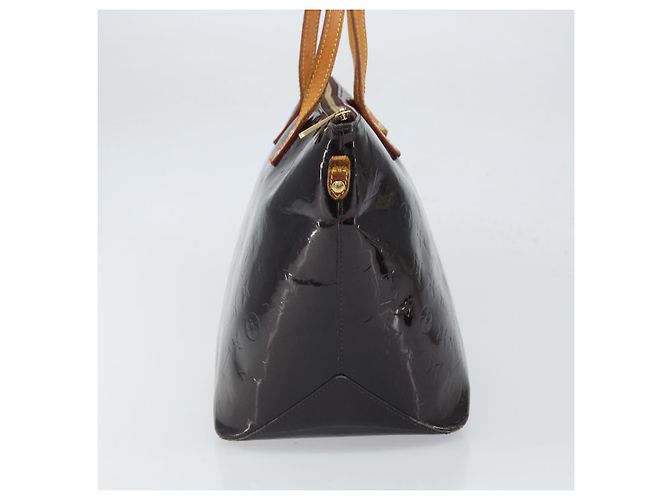 Borsa Louis Vuitton Bellevue Monogram Vernis GM Bordò - vista 3