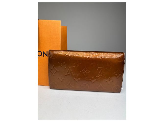 Vintage Louis Vuitton Vernis Leather Wallet Brown - view 8