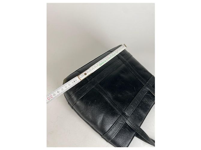 Vintage Givenchy Lederhandtasche schwarz - Ansicht 11
