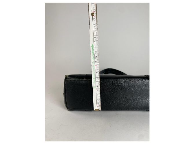 Vintage Givenchy Lederhandtasche schwarz - Ansicht 13