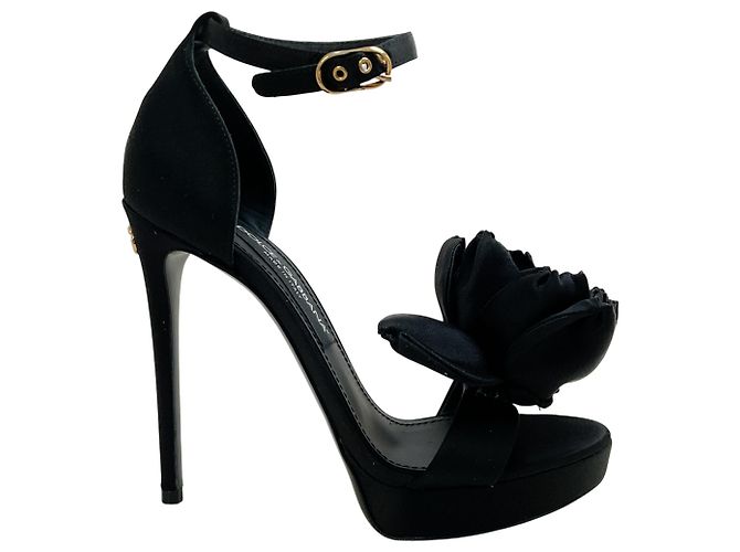 Sandali platform Keira in satin nero con applicazione di rosa di Dolce & Gabbana - vista 2