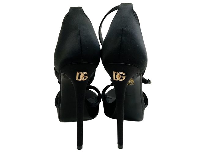 Sandali platform Keira in satin nero con applicazione di rosa di Dolce & Gabbana - vista 5