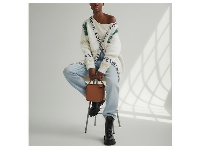 Loewe Logo Long Cardigan Creme Mohair Wolle - Ansicht 4