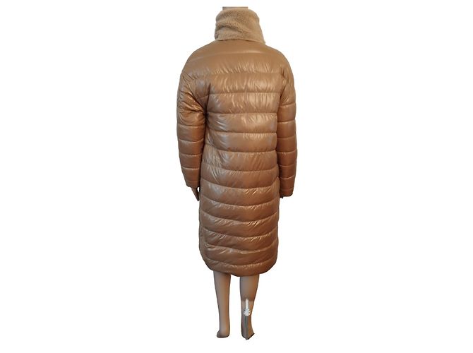 Abrigo Moncler Bagaud Camel Camello - vista 11
