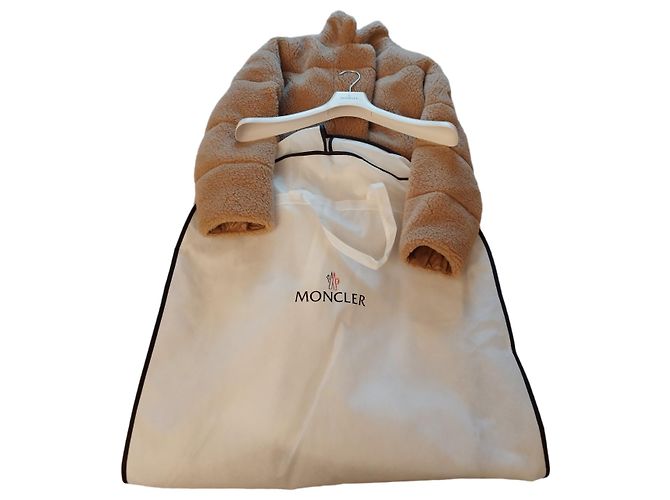 Abrigo Moncler Bagaud Camel Camello - vista 12