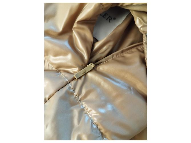 Abrigo Moncler Bagaud Camel Camello - vista 15