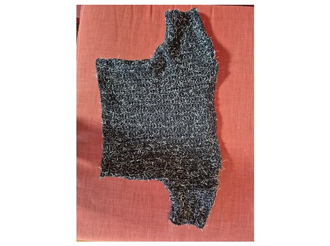 Pull Pinko à poils longs - manches courtes longueur 39cm épaule 50cm buste 47 - vue 5