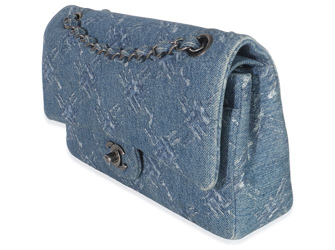 Bolsa clássica de flap duplo médio em denim estampado com corrente azul desbotada Chanel - vista 3