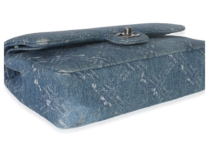 Bolsa clássica de flap duplo médio em denim estampado com corrente azul desbotada Chanel - vista 7