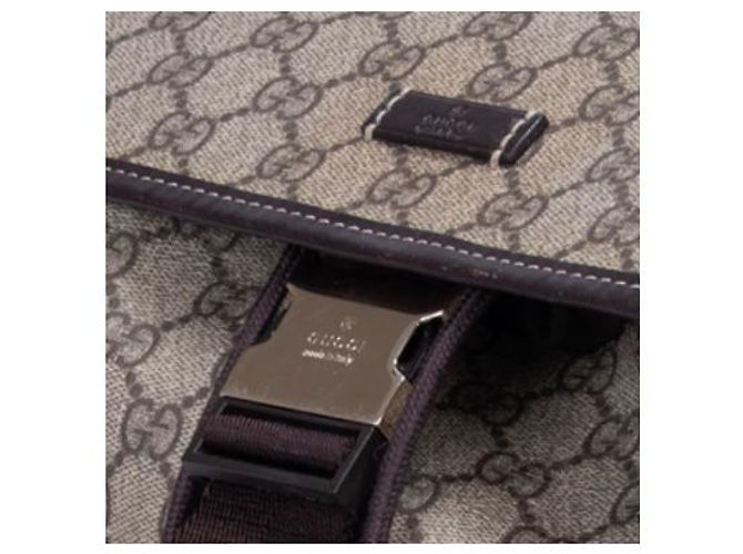 Gucci GG Supreme Hebilla Simple Castaño Beige - vista 9