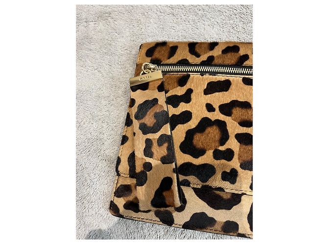 Gerard Darel Pochette Gérard Darel leopardata + sacchetto antipolvere, 28x19 cm - vista 3