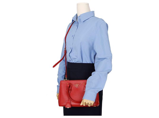 Prada Borsa a Spalla Galleria Small Tote Rosso - vista 11