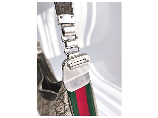 Gucci Ataushu Medium Schultertasche aus Canvas Braun - Ansicht 10
