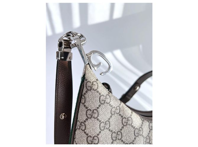 Gucci Ataushu Medium Schultertasche aus Canvas Braun - Ansicht 13