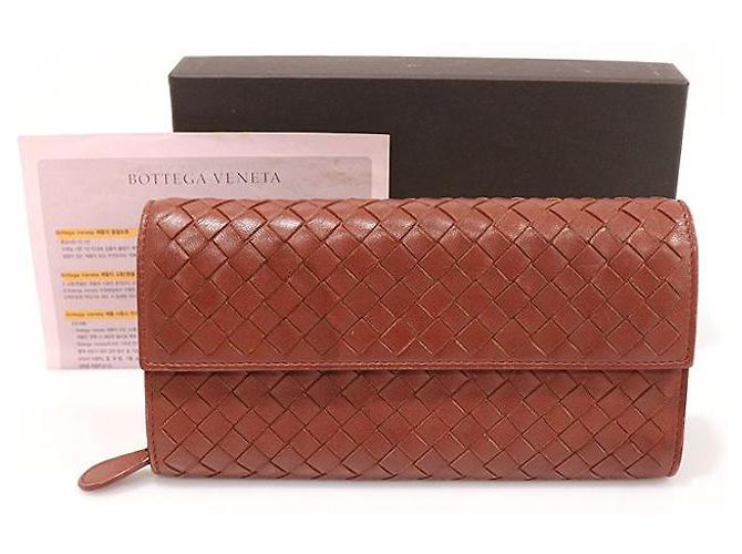 Bottega Veneta Cartera Continental con Solapa en Nappa Intrecciato Marrón - vista 2