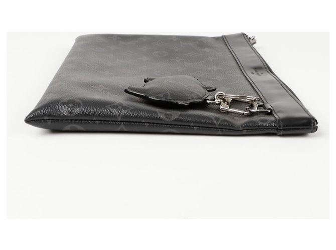Louis Vuitton Pochette Apollo Clutch Schwarz - Ansicht 9