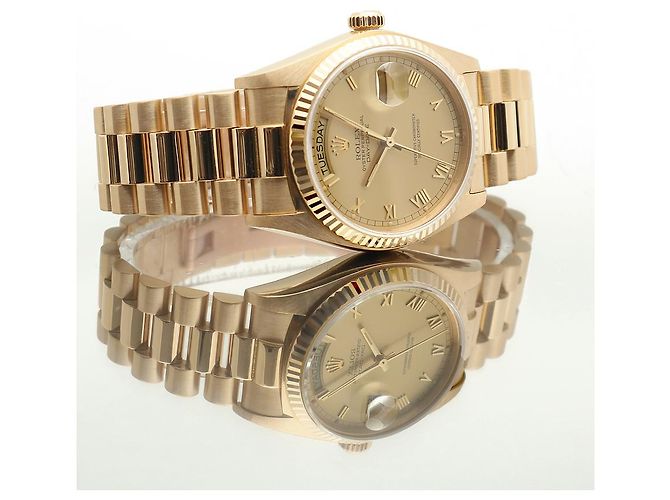 Rolex Orologio da uomo Day-Date con quadrante romano in oro champagne opaco D'oro - vista 23