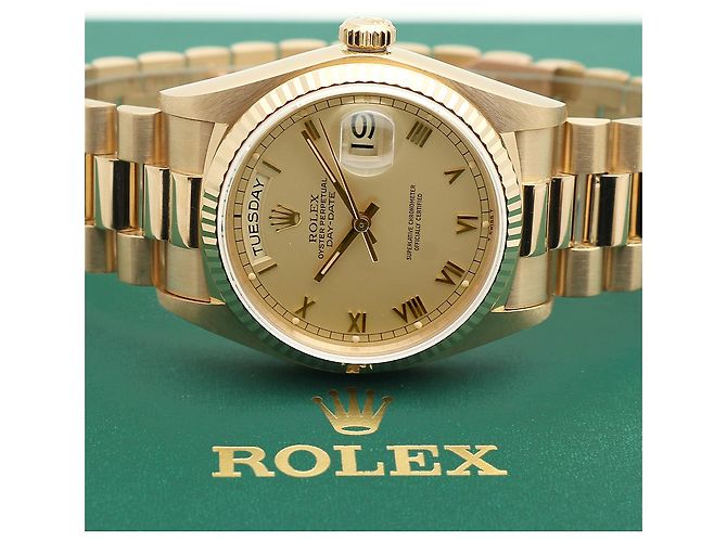 Rolex Orologio da uomo Day-Date con quadrante romano in oro champagne opaco D'oro - vista 26