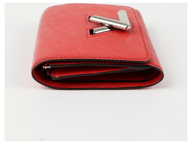 Louis Vuitton Cartera Compacta Twist Roja - vista 3