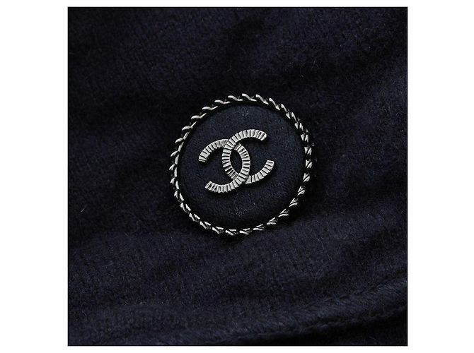Chanel Stricktop aus Cashmere-Mischung in Mitternachtsblau - Ansicht 4