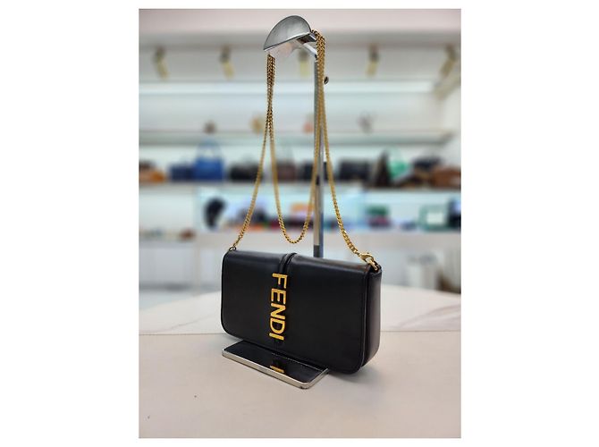 Fendi Portafoglio Gratitude e Borsa a Tracolla Nero - vista 4