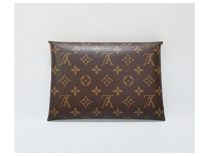 Louis Vuitton Borsa Clutch Kirigami Monogramma Grande, Media, Piccola Multicolore - vista 2