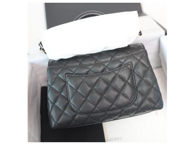 Chanel Borsa tote flap piccola in caviale nero Coco Handle con chip interno - vista 10