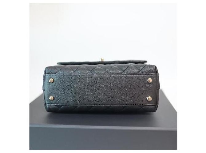 Chanel Borsa tote flap piccola in caviale nero Coco Handle con chip interno - vista 7