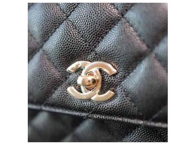Chanel Borsa tote flap piccola in caviale nero Coco Handle con chip interno - vista 8