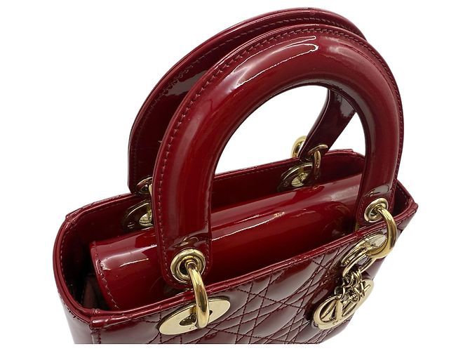 Dior Borsa tote piccola in vernice Cannage rosso ciliegia - vista 10