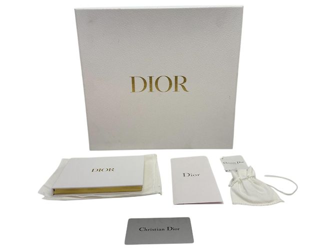 Dior Borsa tote piccola in vernice Cannage rosso ciliegia - vista 9