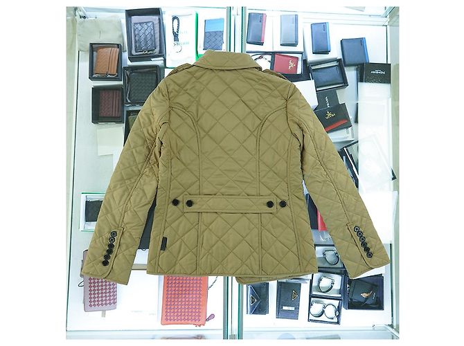 Burberry Nova Jaqueta Matelassada Frankby em Lona Bege de Poliéster Multicor - vista 23