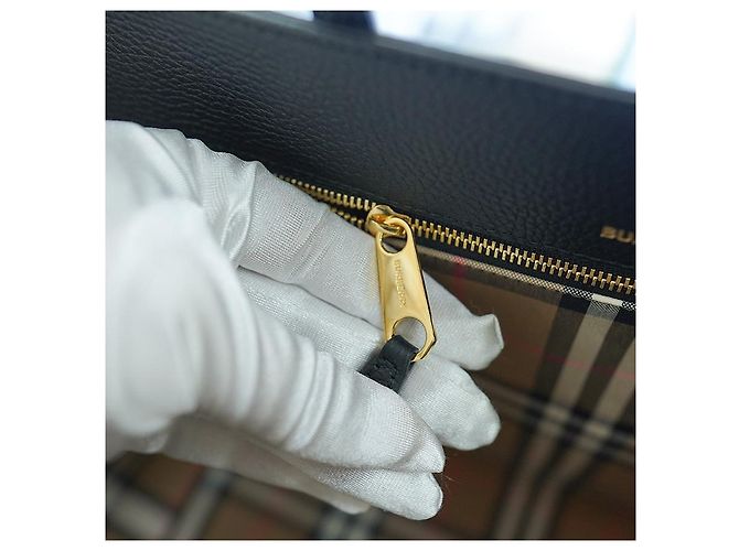 Burberry Borsa a spalla media London in pelle nera Nero - vista 10